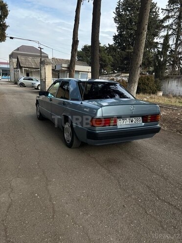 Mercedes 190 1989, 154,340 km - 2.0 l - Qazax