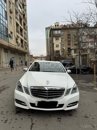 Mercedes E 220 2012, 232,000 km - 2.1 l - Bakı