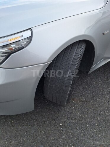 BMW 530 2005, 400,000 km - 3.0 l - Zaqatala