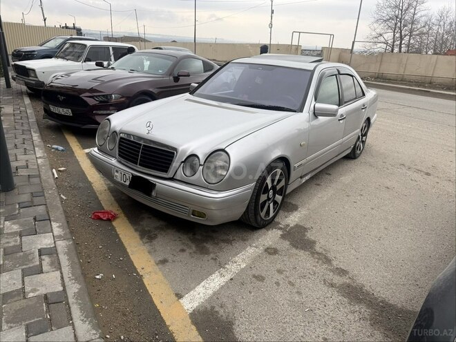 Mercedes E 230 1996, 410,000 km - 2.3 l - Bakı