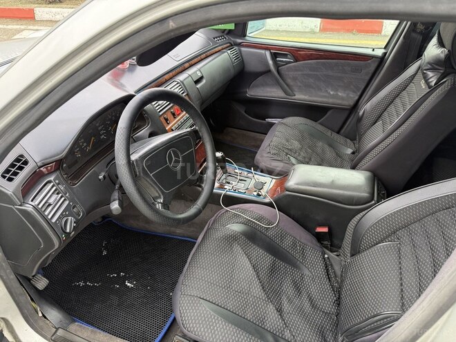 Mercedes E 230 1996, 410,000 km - 2.3 l - Bakı