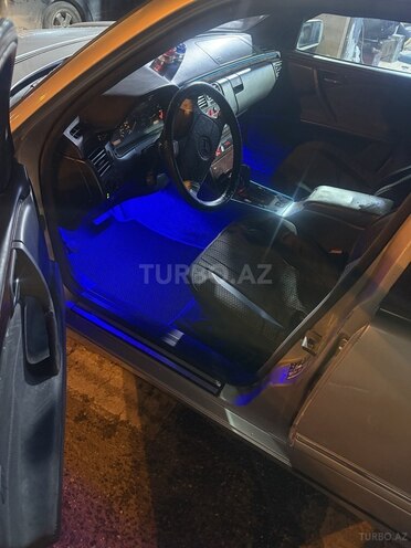 Mercedes E 230 1996, 410,000 km - 2.3 l - Bakı