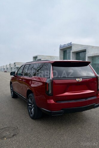 Cadillac Escalade-8