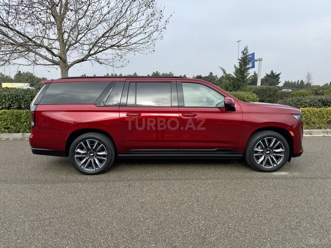 Cadillac Escalade-4