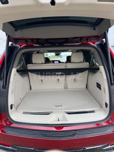 Cadillac Escalade-10