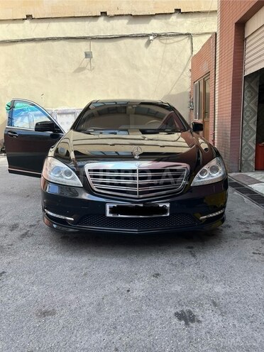 Mercedes S 500-4