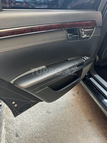 Mercedes S 500-11