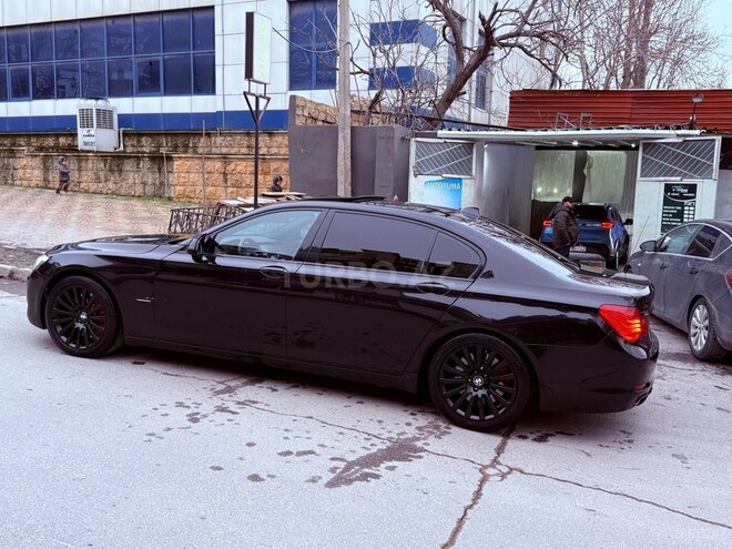 BMW 750 2009, 216,000 km - 4.4 l - Bakı