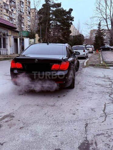 BMW 750 2009, 216,000 km - 4.4 l - Bakı