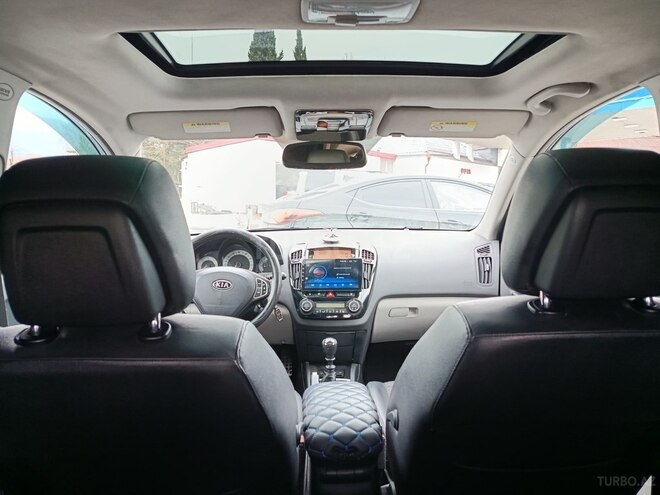 Kia Ceed 2007, 302,000 km - 1.6 л - Zaqatala