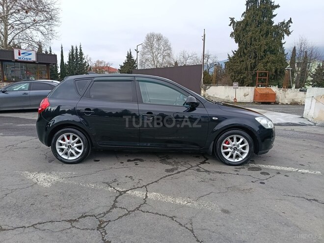Kia Ceed 2007, 302,000 km - 1.6 л - Zaqatala