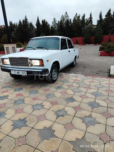 LADA (VAZ) 2107 2003, 25,000 km - 1.6 l - Şirvan