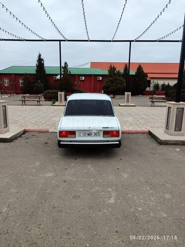 LADA (VAZ) 2107 2003, 25,000 km - 1.6 l - Şirvan