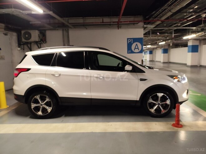Ford Escape 2019, 240,000 km - 1.5 l - Bakı