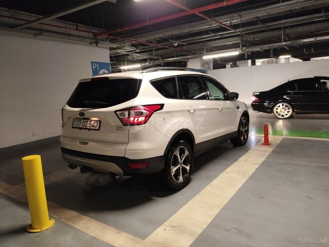 Ford Escape 2019, 240,000 km - 1.5 l - Bakı