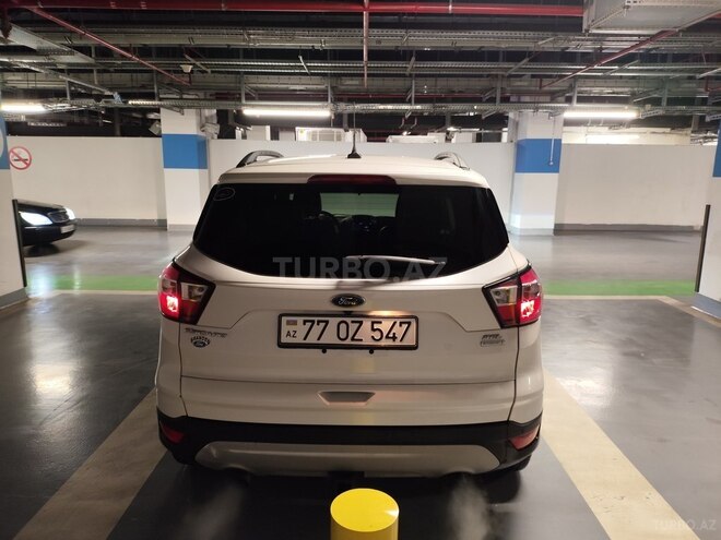 Ford Escape 2019, 240,000 km - 1.5 l - Bakı