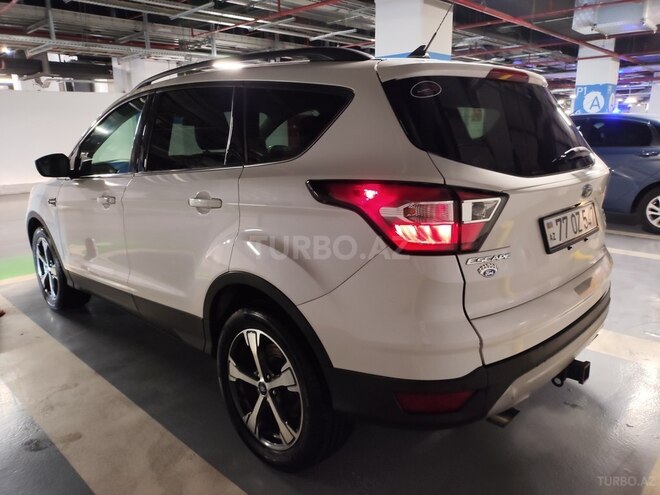 Ford Escape 2019, 240,000 km - 1.5 l - Bakı