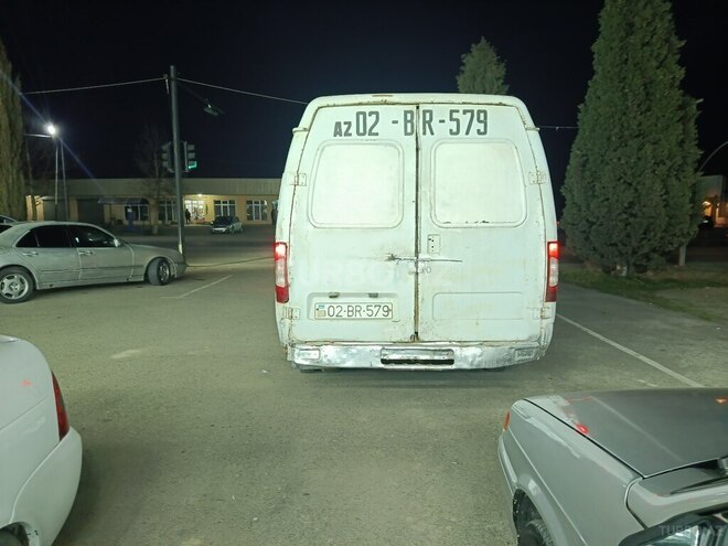 GAZ 32212 2000, 250,000 km - 2.4 л - Goranboy