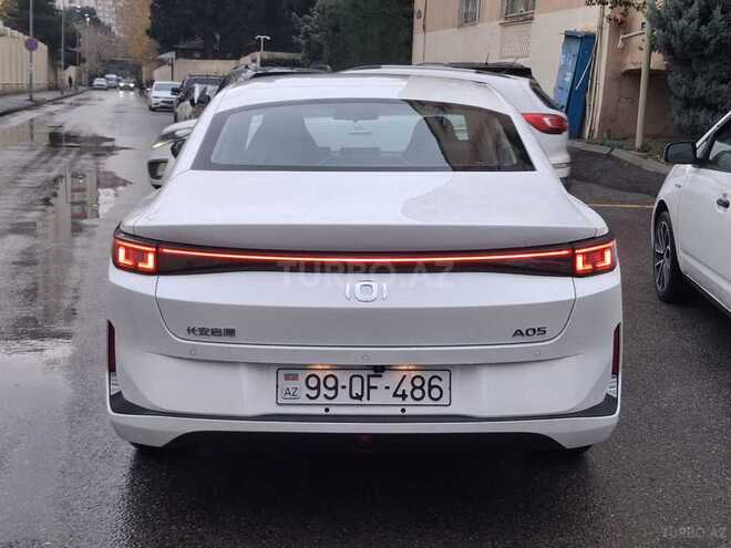 Changan Qiyuan A05 2025, 7,900 km - 1.5 л - Bakı