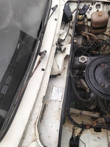 LADA (VAZ) 2106 1995, 285,000 km - 1.6 л - Salyan