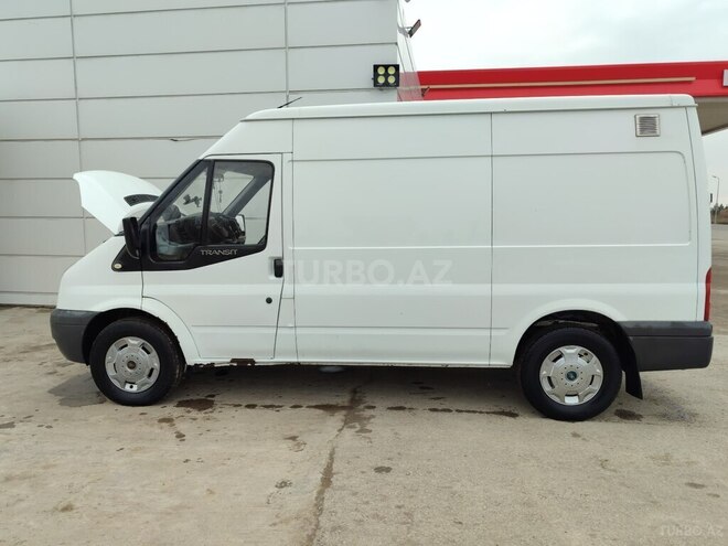 Ford Transit 2007, 366,000 km - 2.4 l - Sabirabad