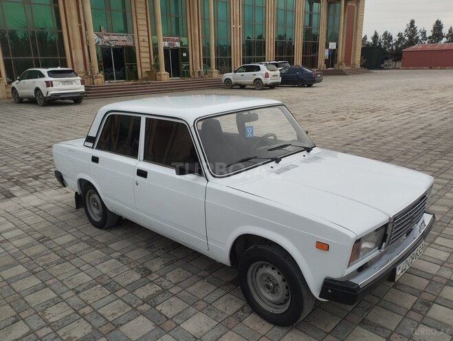 LADA (VAZ) 2107 2009, 358,000 km - 1.6 l - Şirvan