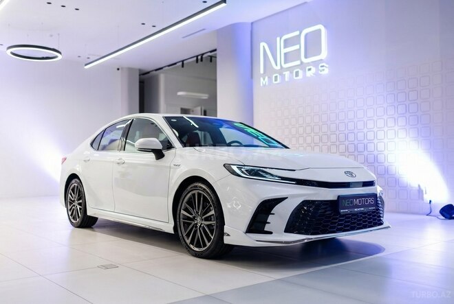 Toyota Camry-1