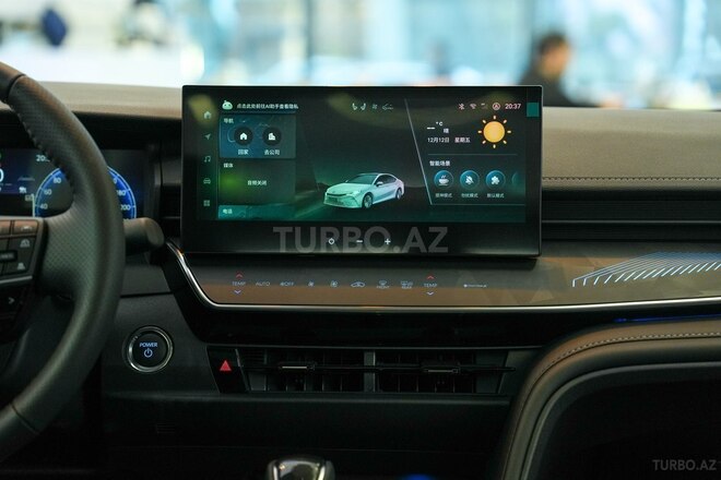 Toyota Camry-7