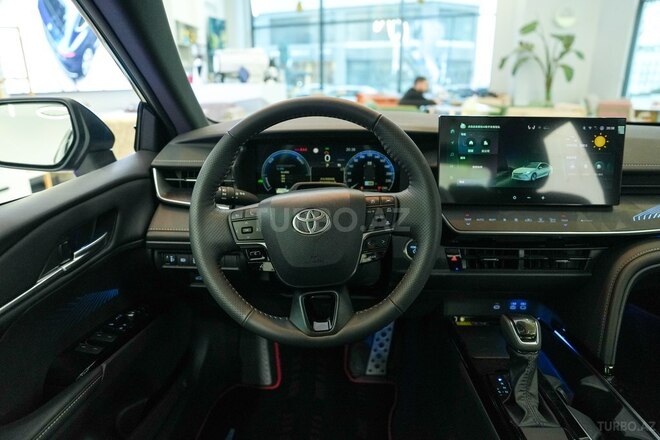 Toyota Camry-5