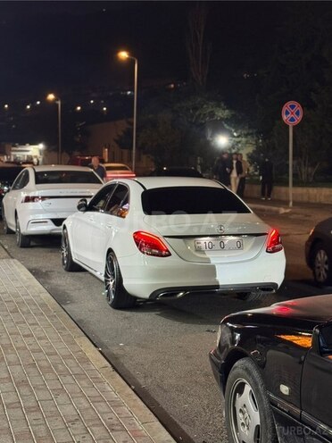 Mercedes C 300 2015, 210,000 km - 2.0 л - Bakı