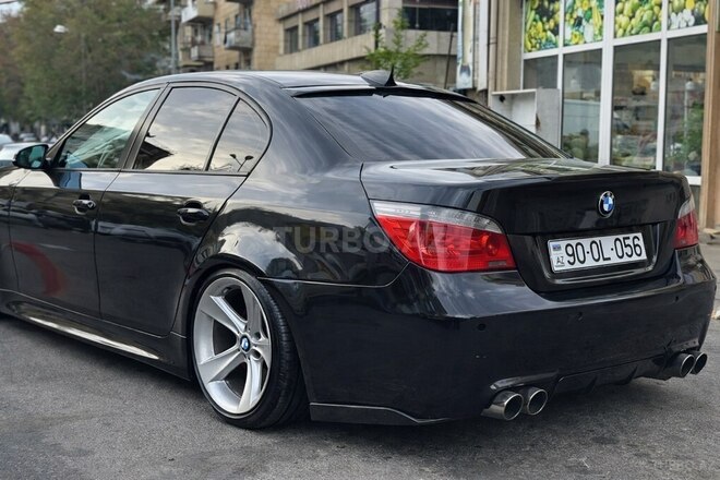 BMW 530-8