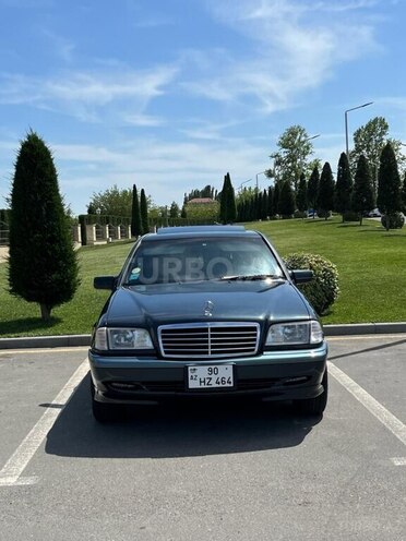 Mercedes C 200 1999, 250,000 km - 2.0 л - Qazax