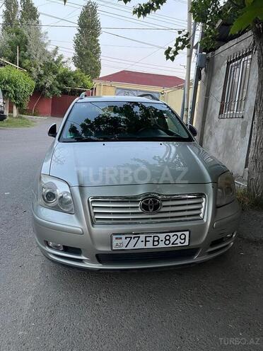 Toyota Avensis 2004, 330,000 km - 2.0 l - Bakı
