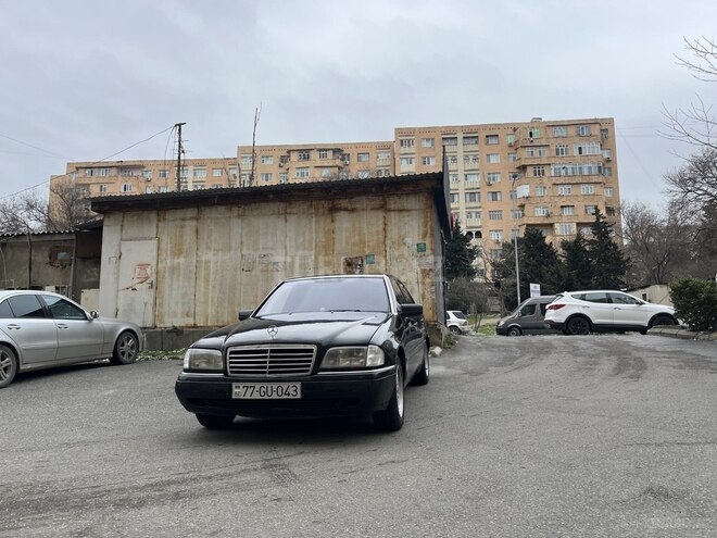 Mercedes C 220 1994, 331,000 km - 2.2 л - Bakı