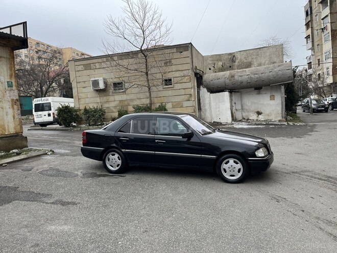 Mercedes C 220 1994, 331,000 km - 2.2 л - Bakı