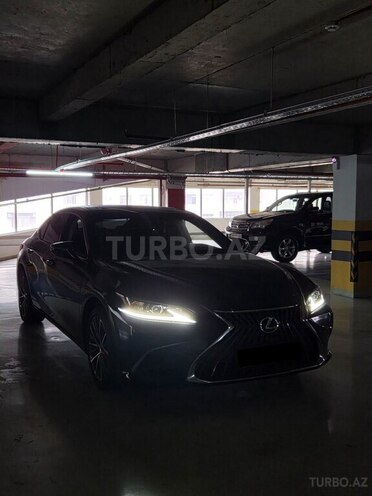 Lexus ES 250-3