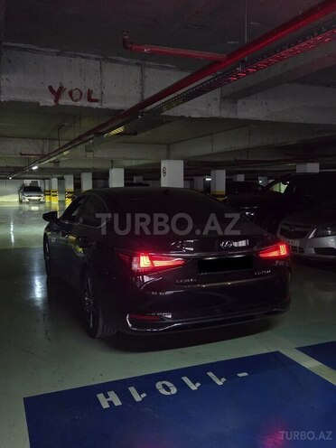 Lexus ES 250-5
