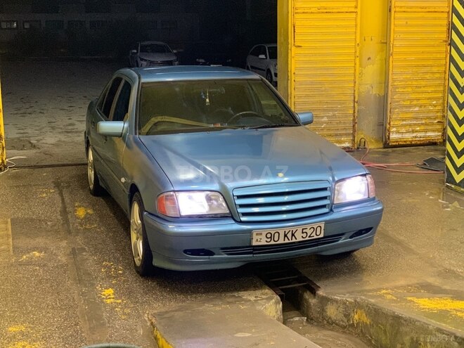 Mercedes C 240 1998, 256,349 km - 2.4 л - Bakı