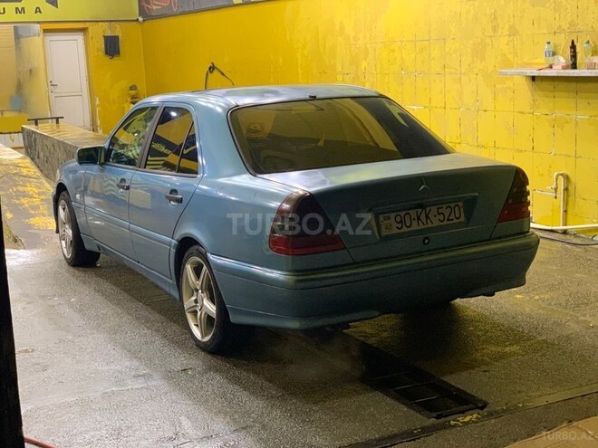 Mercedes C 240 1998, 256,349 km - 2.4 л - Bakı