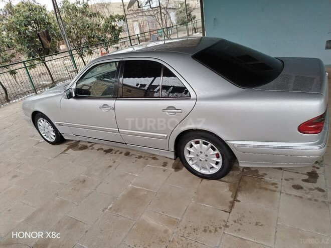 Mercedes E 220 1999, 363,042 km - 2.2 l - Şirvan