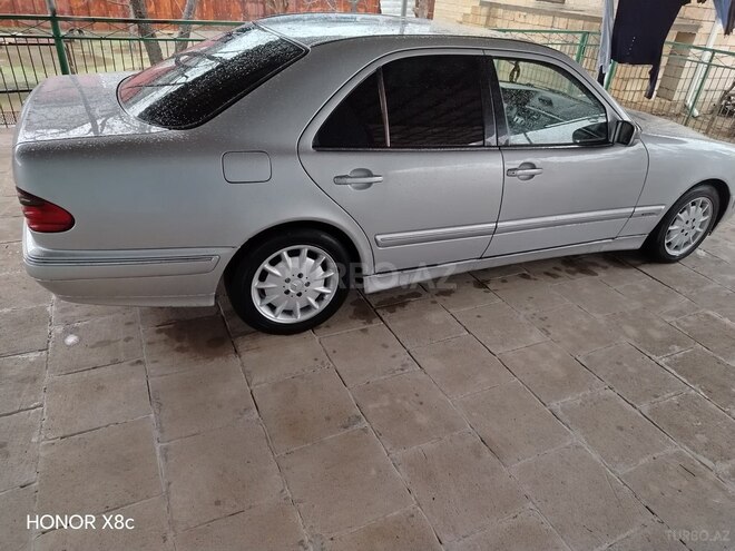 Mercedes E 220 1999, 363,042 km - 2.2 l - Şirvan