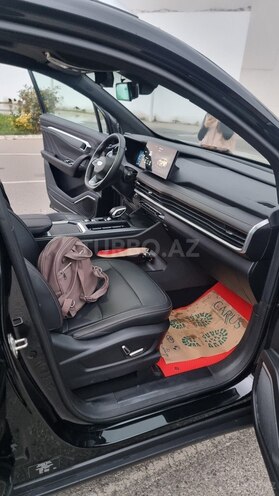 Geely  2024, 23,000 km - 2.0 l - Bakı