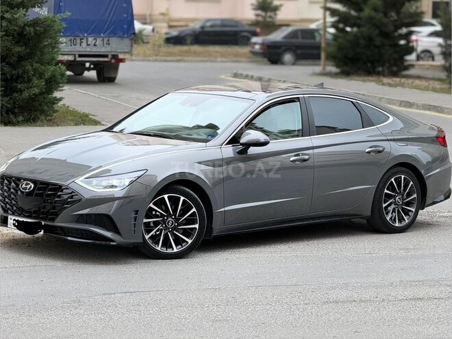Hyundai Sonata-3