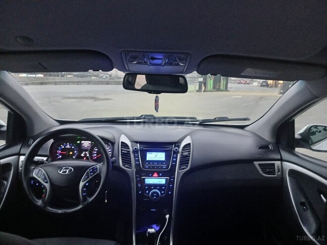 Hyundai i30 2015, 296,000 km - 1.6 l - Bakı