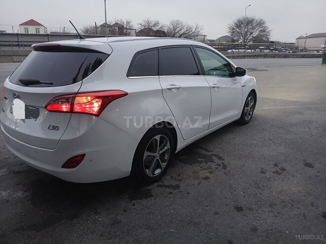 Hyundai i30 2015, 296,000 km - 1.6 l - Bakı