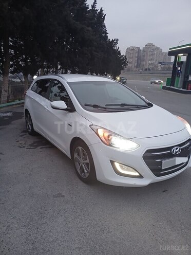 Hyundai i30 2015, 296,000 km - 1.6 l - Bakı
