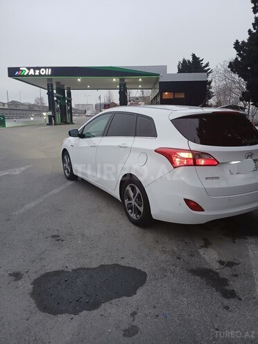 Hyundai i30 2015, 296,000 km - 1.6 l - Bakı