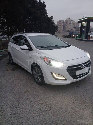 Hyundai i30 2015, 296,000 km - 1.6 l - Bakı