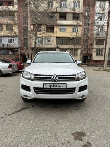 Volkswagen Touareg 2014, 145,200 km - 3.6 l - Bakı