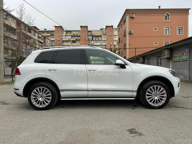 Volkswagen Touareg 2014, 145,200 km - 3.6 l - Bakı
